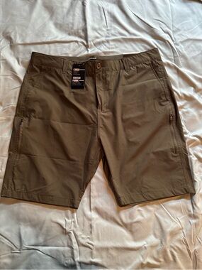 Jump Start Men's Stretch Cargo Shorts - Olive